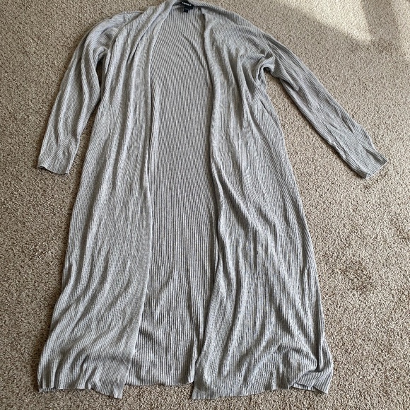 Express Sweaters - Express Women’s Grey Long Sleeve Cardigan Size XL